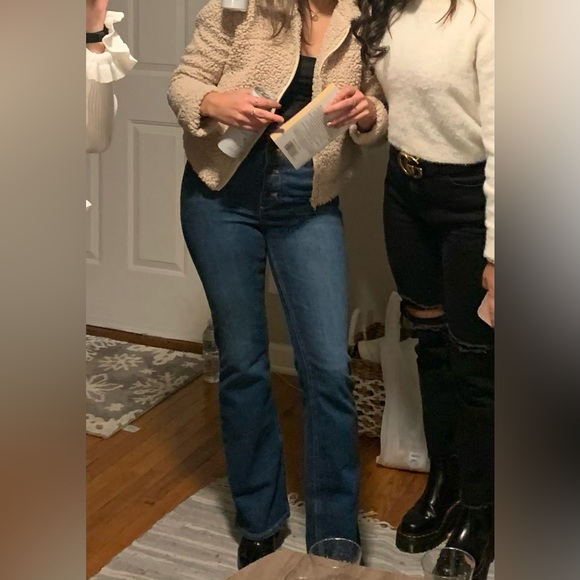 Old Navy jeans - Picture 5 of 5